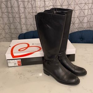 Blondo Evie Boot, Black Leather, 9.5 Wide